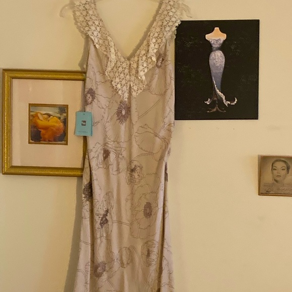 Fiori di Zucca Dresses & Skirts - Long dress with lace trim on neck. NWT